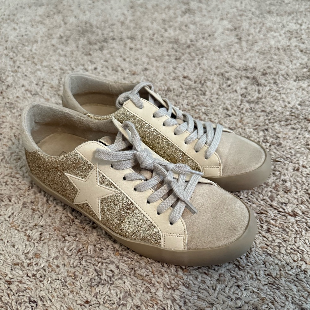ShuShop Gold Cream Vintage Sneakers
